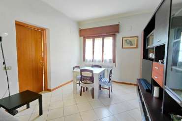 VENDESI BILOCALE CON BOX - VILLA CARCINA
